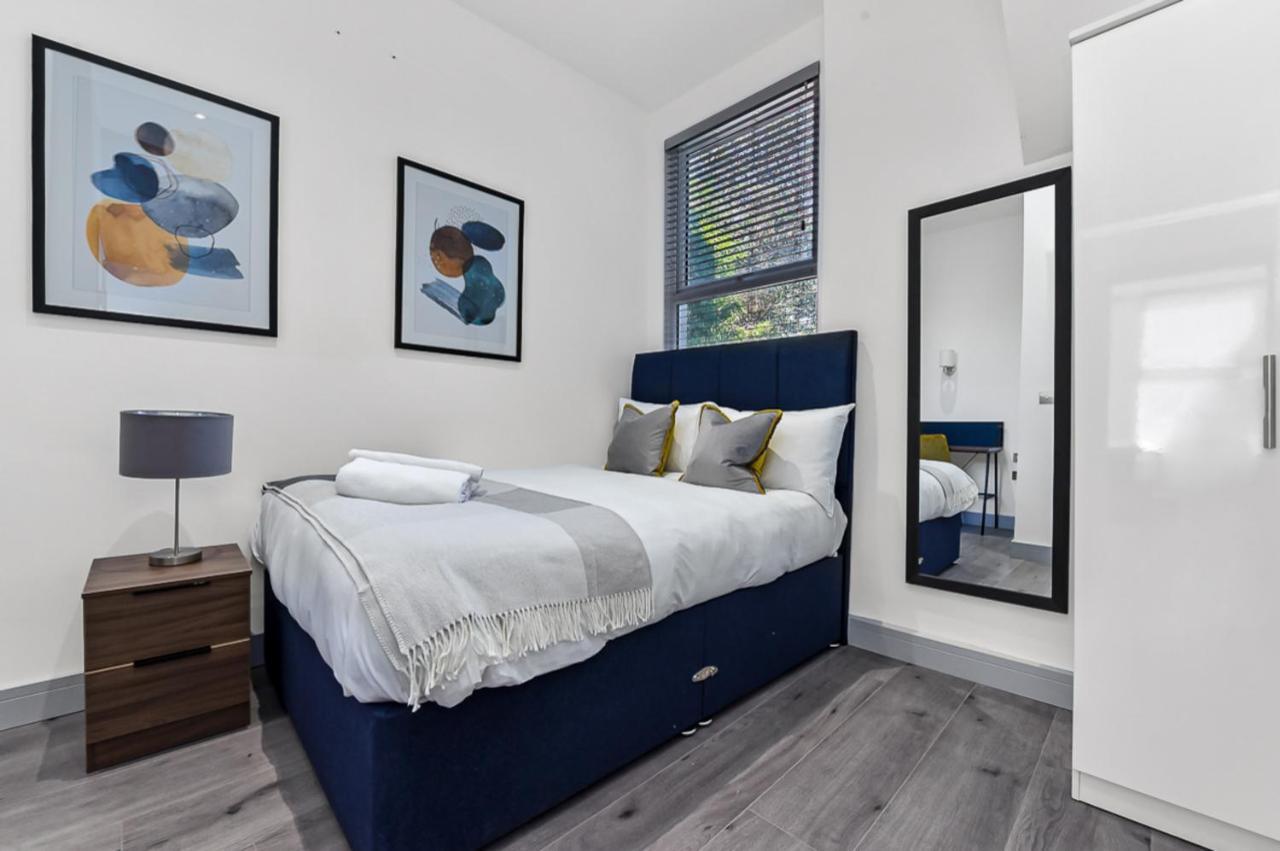 Lovely 2 Bedroom Apartment In Greater London Eksteriør billede