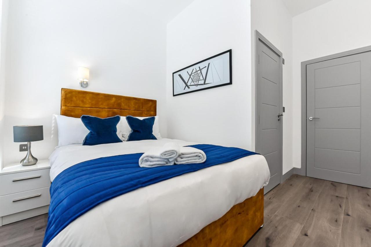 Lovely 2 Bedroom Apartment In Greater London Eksteriør billede
